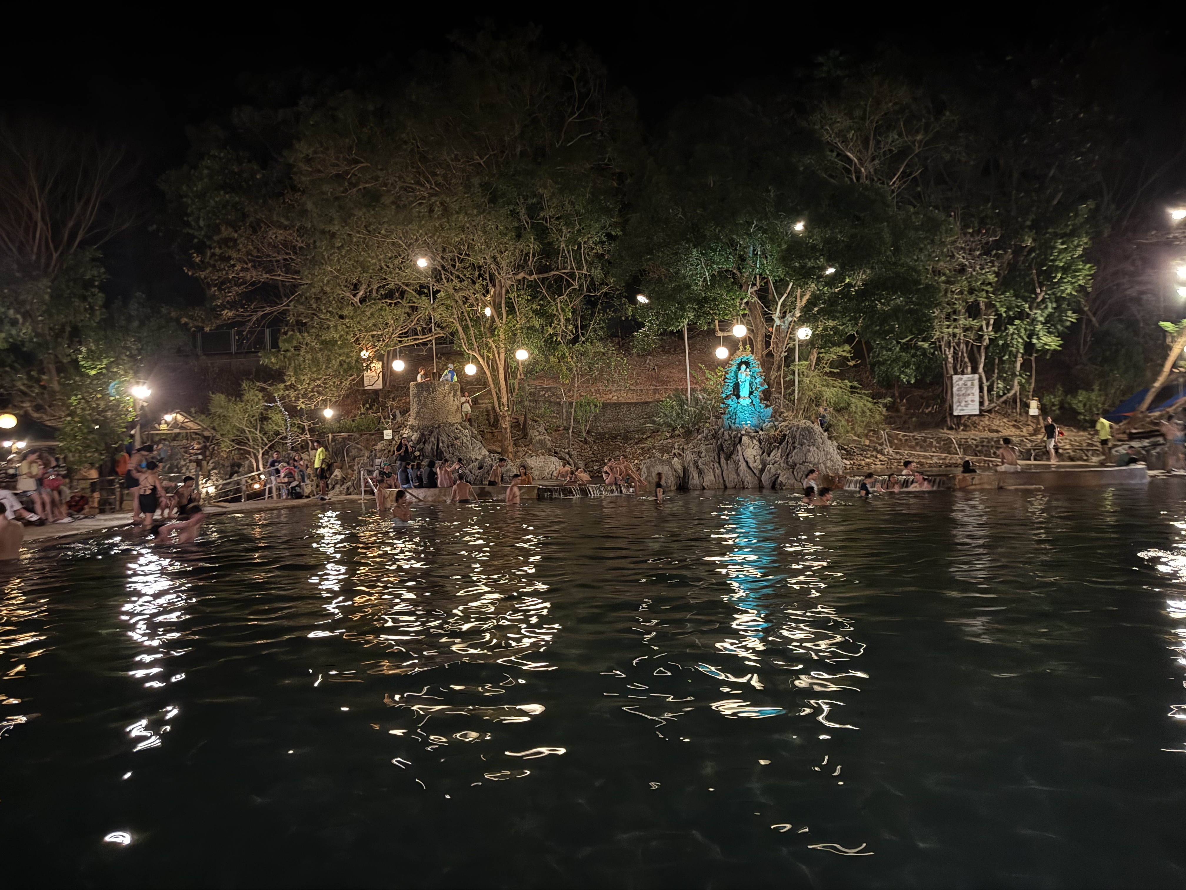 An evening water scene during the Cebu leg.