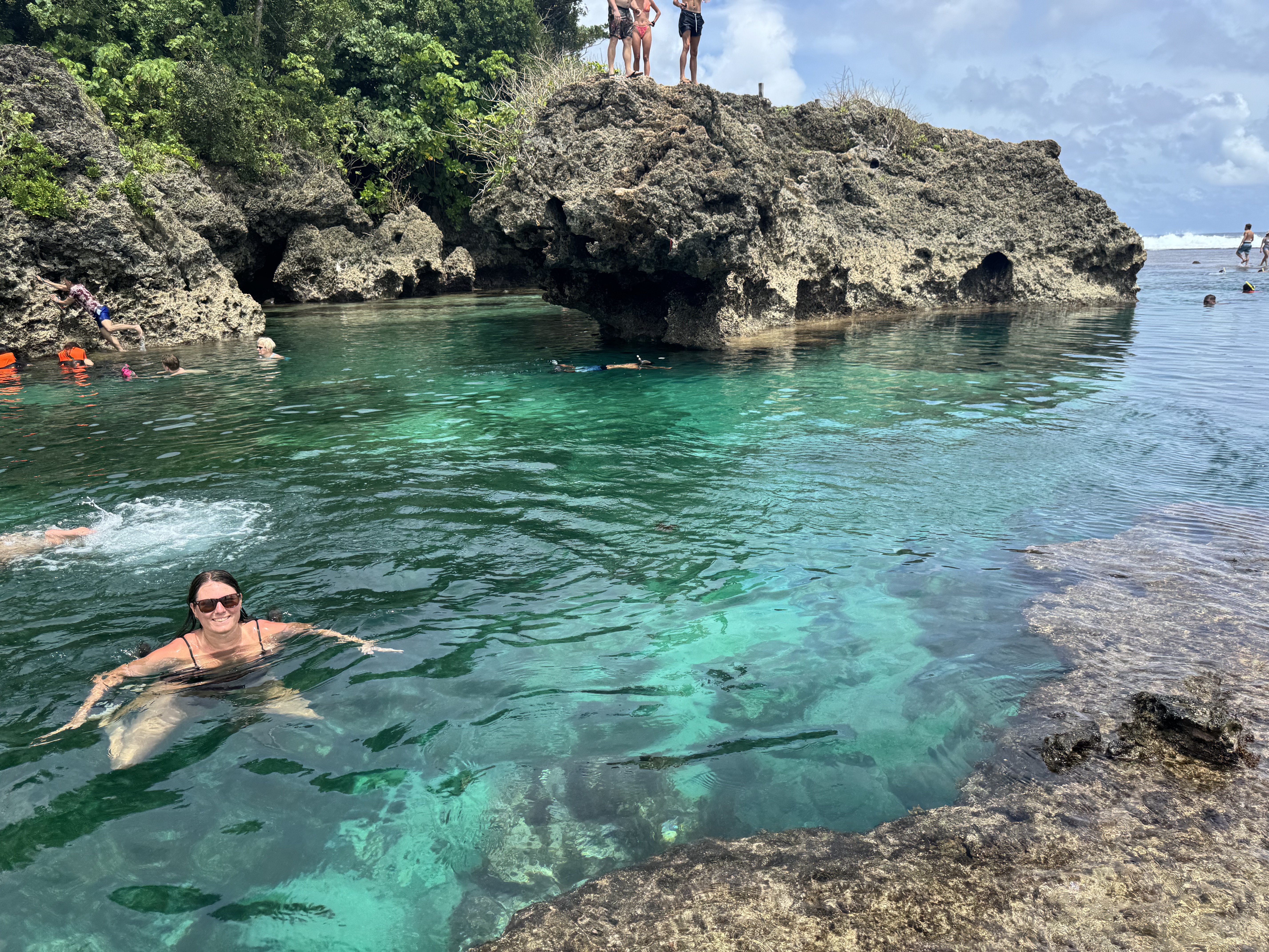Clear water and swimming in Siargao.