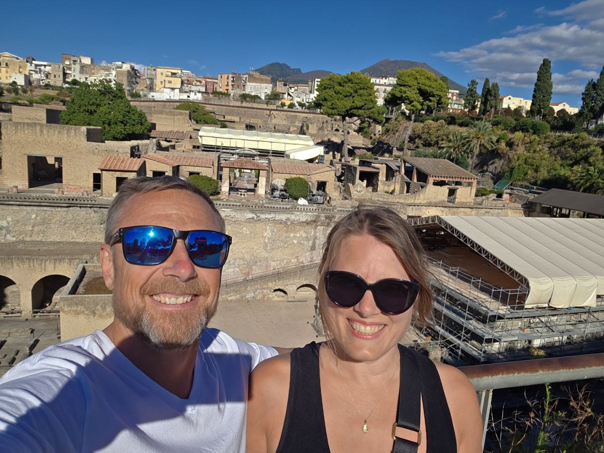 Together above the excavations at Herculaneum.