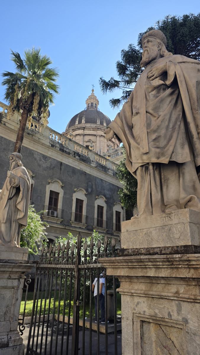 Sculpture and architecture beside the cathedral.