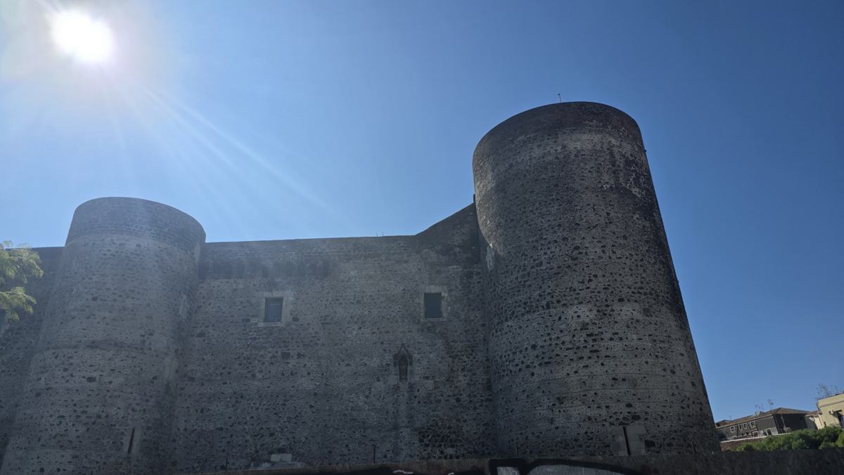 Castello Ursino in the morning sun.